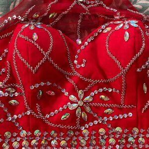 Party drees